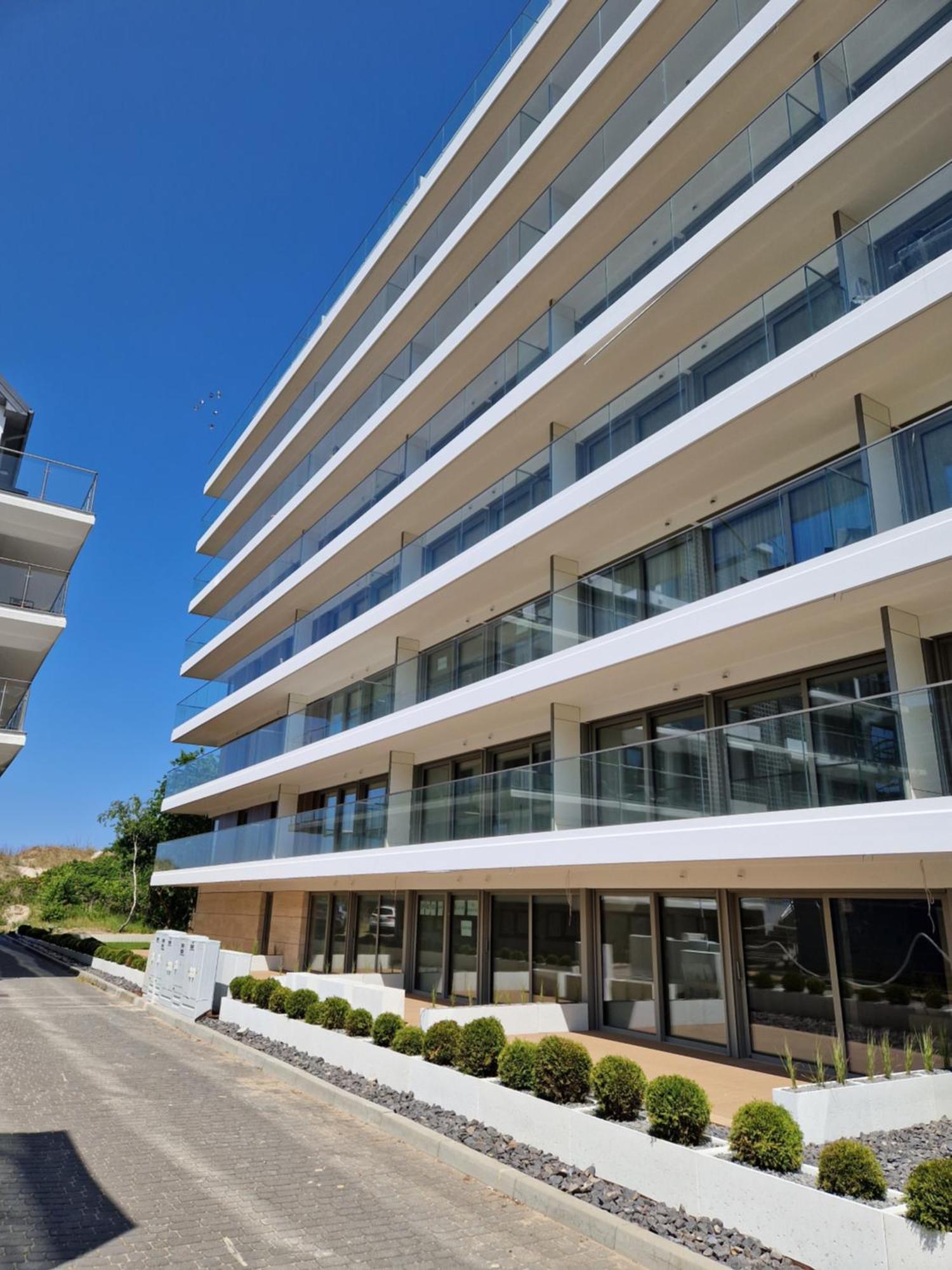 M&m Solaris 401 Apartment *