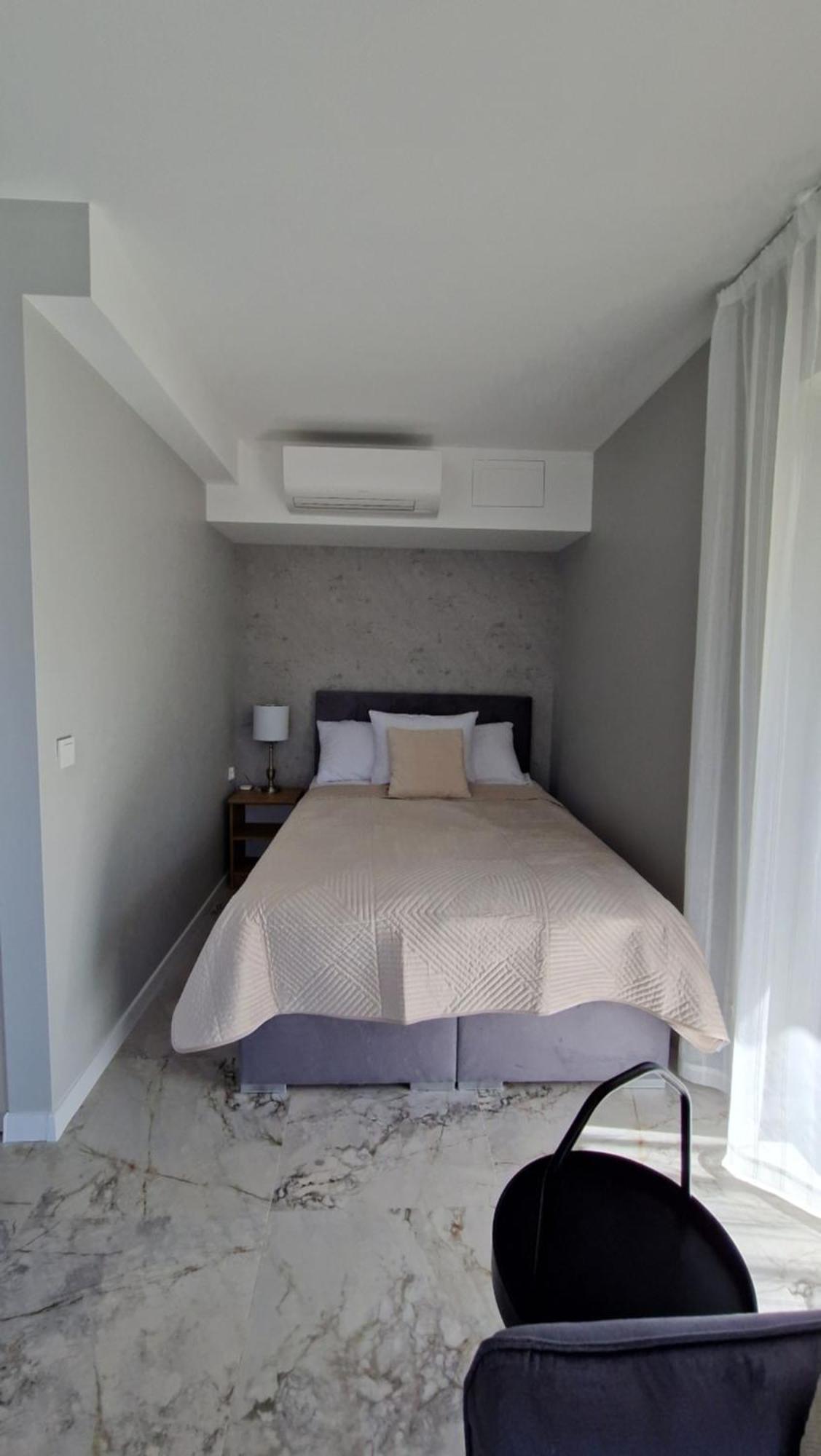 Apartment M&m Solaris 401